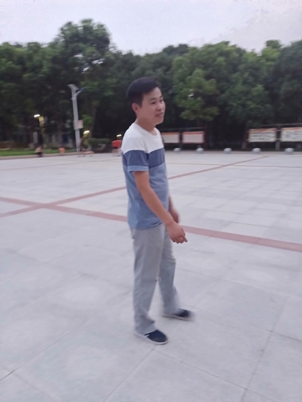 一笑的第一张照片--常州残疾人相亲网
